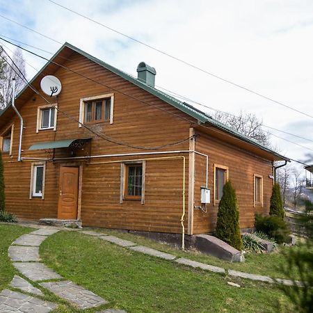 "Анастасія" Iaremcea Exterior foto