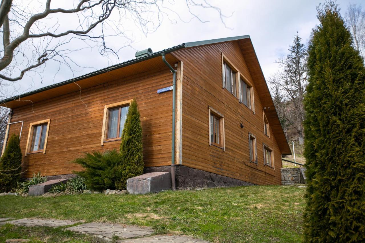 "Анастасія" Iaremcea Exterior foto